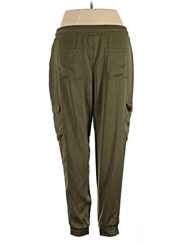 Jaclyn Smith Cargo Pants (view 2)