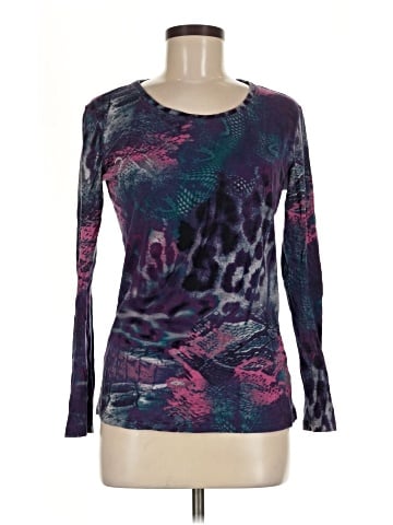 Daisy Fuentes Long Sleeve T-Shirt (view 1)