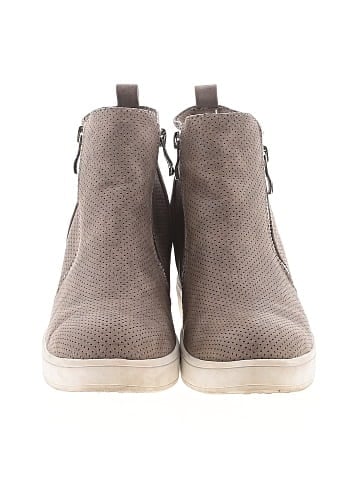 Journee Collection Ankle Boots (view 2)