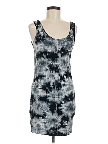 Forever 21 Casual Dress (view 1)