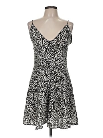 H&M Casual Dress (view 1)