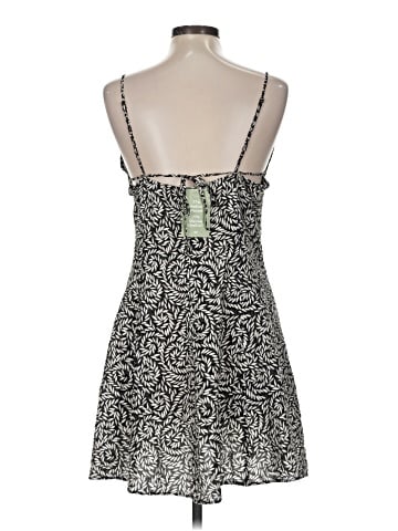 H&M Casual Dress (view 2)