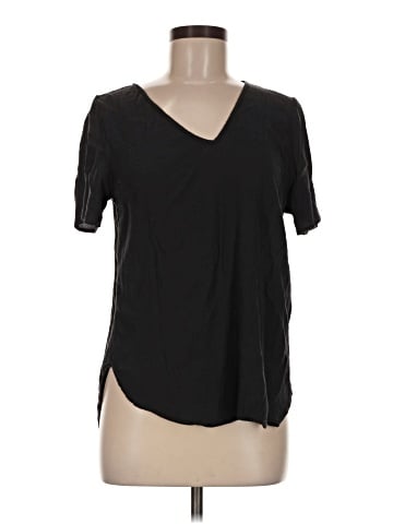 H&M Short Sleeve T-Shirt (view 1)