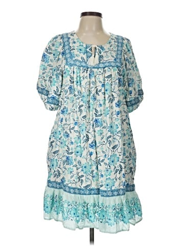 Old Navy Casual Dress (view 1)