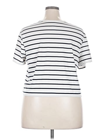 all in motion Short Sleeve Top (view 2)