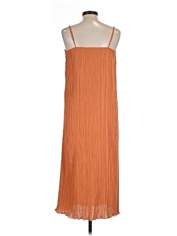 Madewell The Goldie Dress in Pliss&eacute; (view 2)