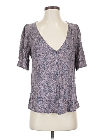 Hinge Short Sleeve Blouse (view 1)