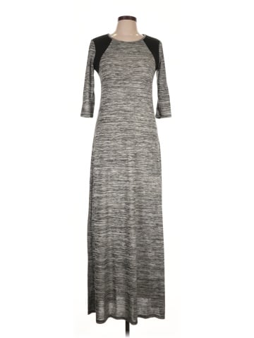 Xhilaration Casual Dress (view 1)