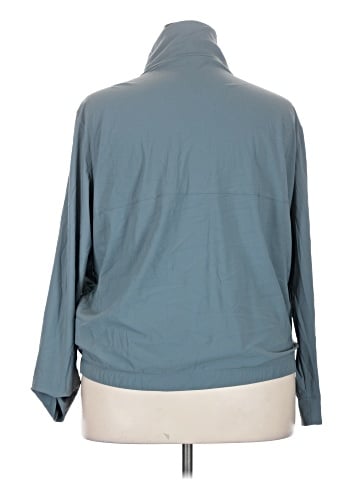 KIRKLAND Signature Windbreaker (view 2)
