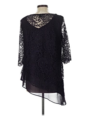 Le Bos 3/4 Sleeve Blouse (view 2)