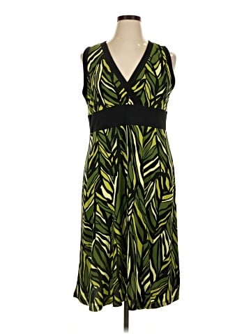 Apt. 9 Casual Dress (view 1)