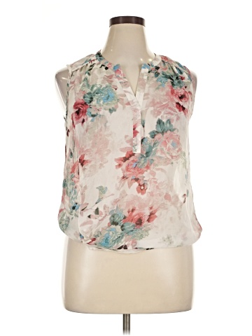 Daniel Rainn Sleeveless T-Shirt (view 1)