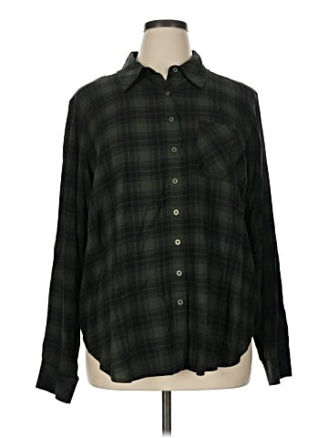 Torrid Long Sleeve Button-Down Shirt (view 1)