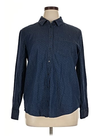 Liz Claiborne Long Sleeve Button-Down Shirt (view 1)
