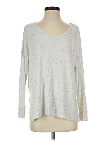 American Eagle Outfitters Long Sleeve T-Shirt (view 1)