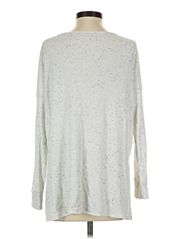 American Eagle Outfitters Long Sleeve T-Shirt (view 2)