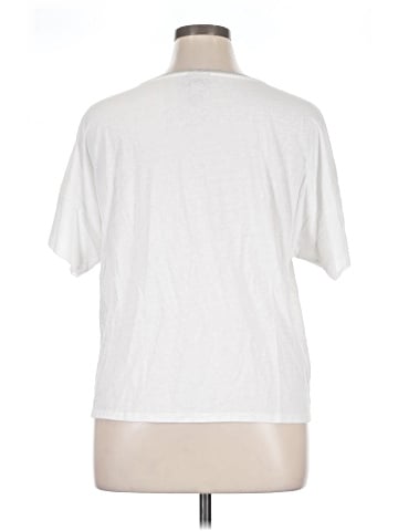 Chico's Short Sleeve T-Shirt (view 2)