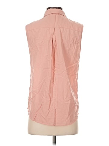 Uniqlo Sleeveless Button-Down Shirt (view 2)