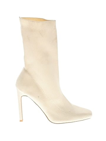 Cuccoo Boots (view 1)