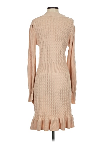 Flat White Casual Dress (view 2)