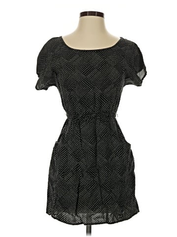 Xhilaration Casual Dress (view 1)