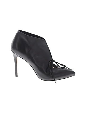 Pour La Victoire Ankle Boots (view 1)