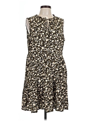 Old Navy Casual Dress (view 1)