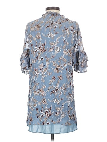 Alice + Olivia Casual Dress (view 2)