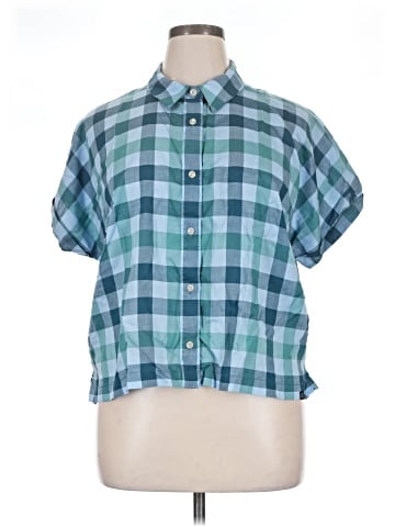 L.L.Bean Short Sleeve Button-Down Shirt (view 1)