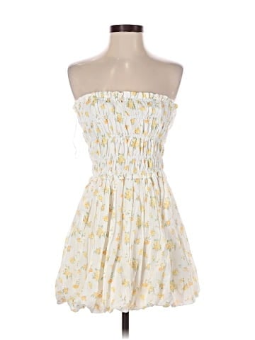 Jessica Simpson Cocktail Dress (view 1)