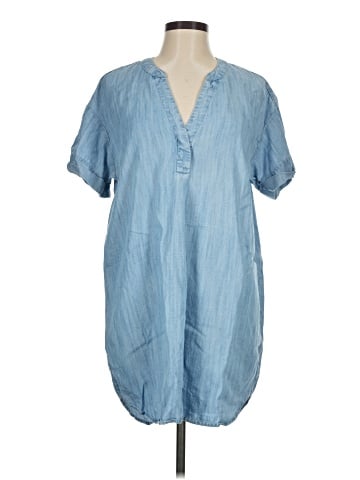 Vineyard Vines Casual Dress (view 1)