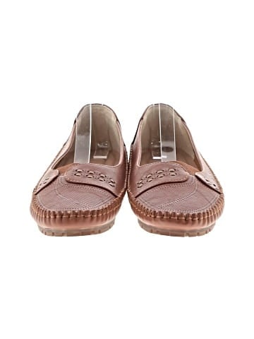 Unbranded Flats (view 2)