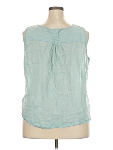 Mantaray Sleeveless Button-Down Shirt (view 2)