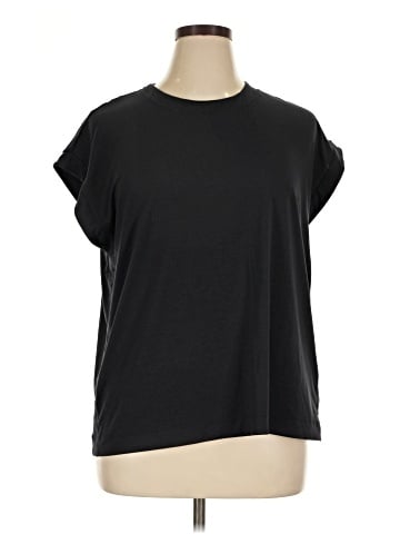 Athleta Short Sleeve T-Shirt (view 1)