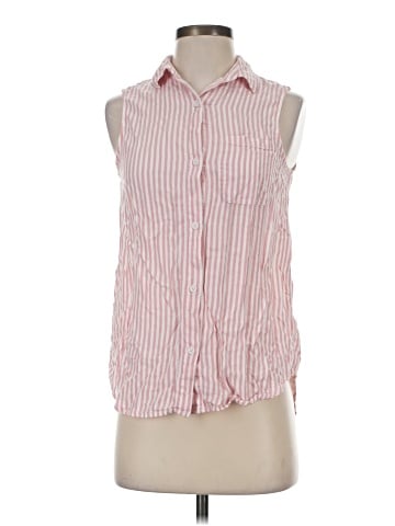 BeachLunchLounge Sleeveless Button-Down Shirt (view 1)
