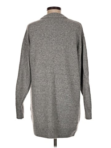 H&M Turtleneck Sweater (view 2)