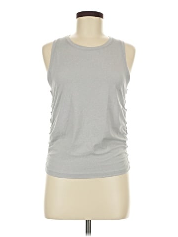 Yogalicious Sleeveless Top (view 1)