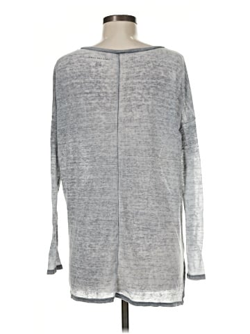 American Eagle Outfitters Long Sleeve T-Shirt (view 2)