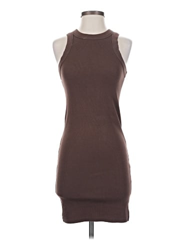 Old Navy Casual Dress (view 1)