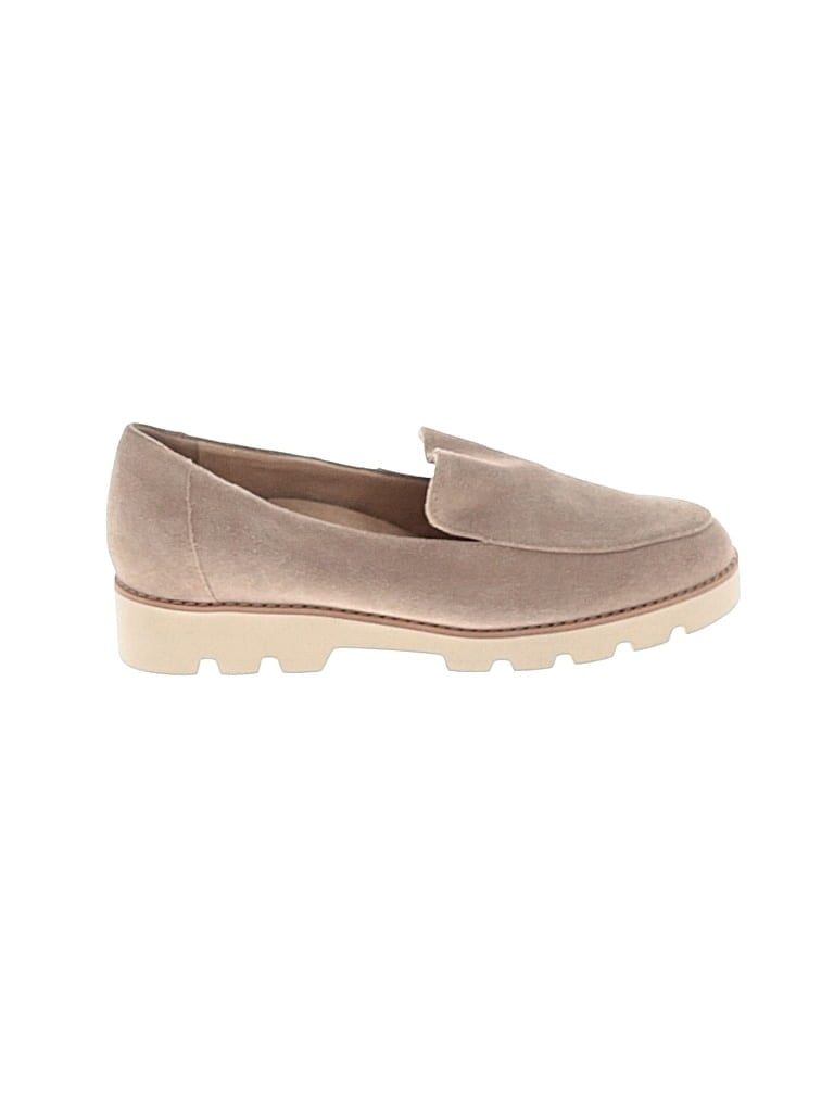 Pre-owned Vionic Beach Flats In Tan