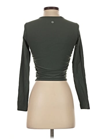 Lululemon Athletica Long Sleeve T-Shirt (view 2)