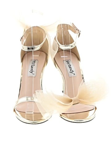 Vertundy Sandals (view 2)