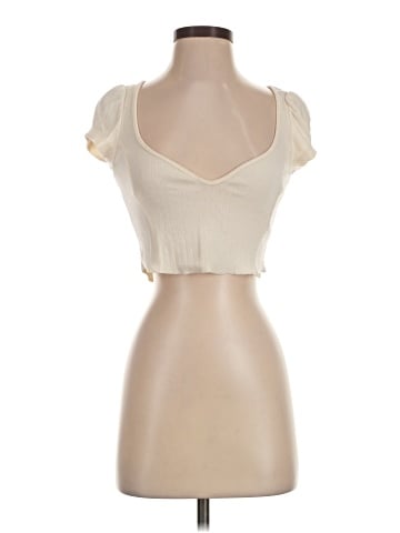Urban Outfitters Sleeveless T-Shirt (view 1)