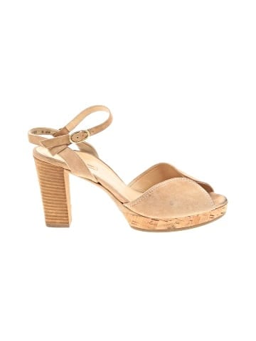 Paul Green Heels (view 1)