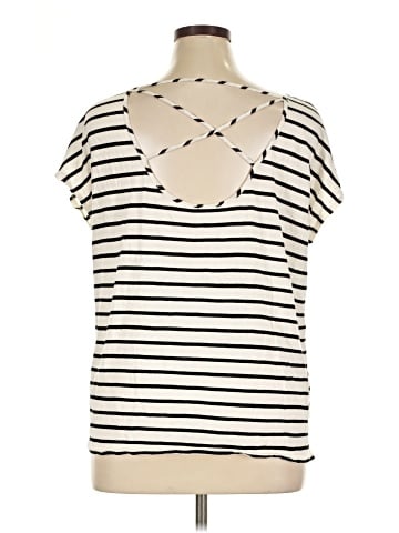Gap Outlet Short Sleeve T-Shirt (view 2)