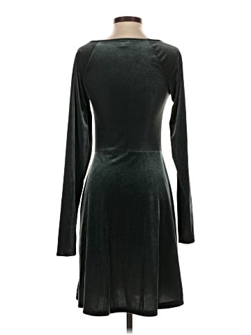 Old Navy Cocktail Dress (view 2)