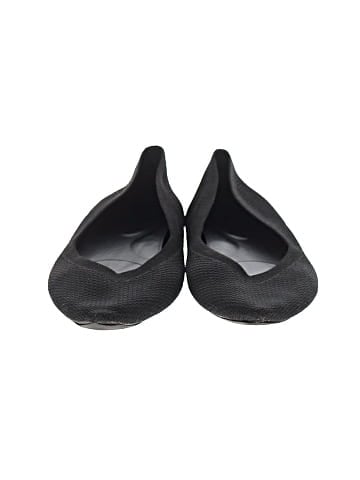 Unbranded Flats (view 2)