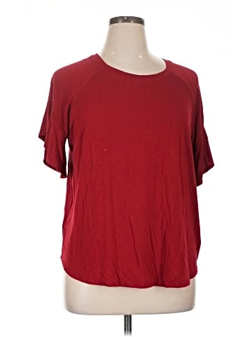 Karen Kane Short Sleeve T-Shirt (view 1)