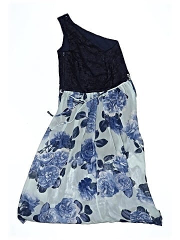 Speechless Dress (view 2)