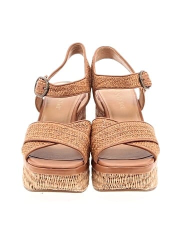 Crown Vintage Wedges (view 2)
